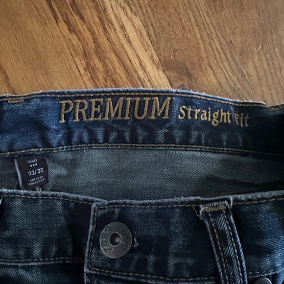 Gap Jeans 33x30. Premium Straight - Picture 3 of 3